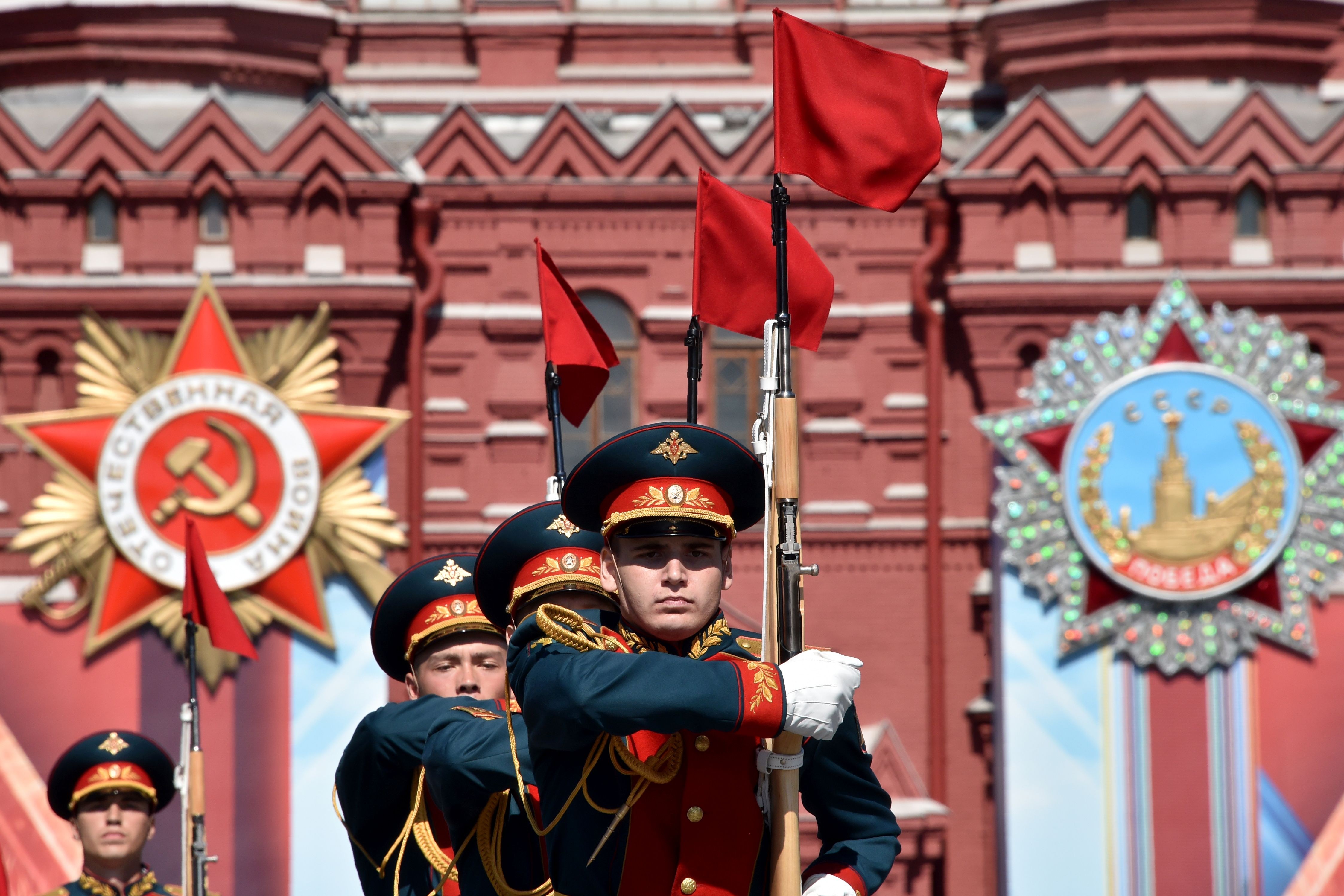 Парад победы для детей дошкольного возраста презентация