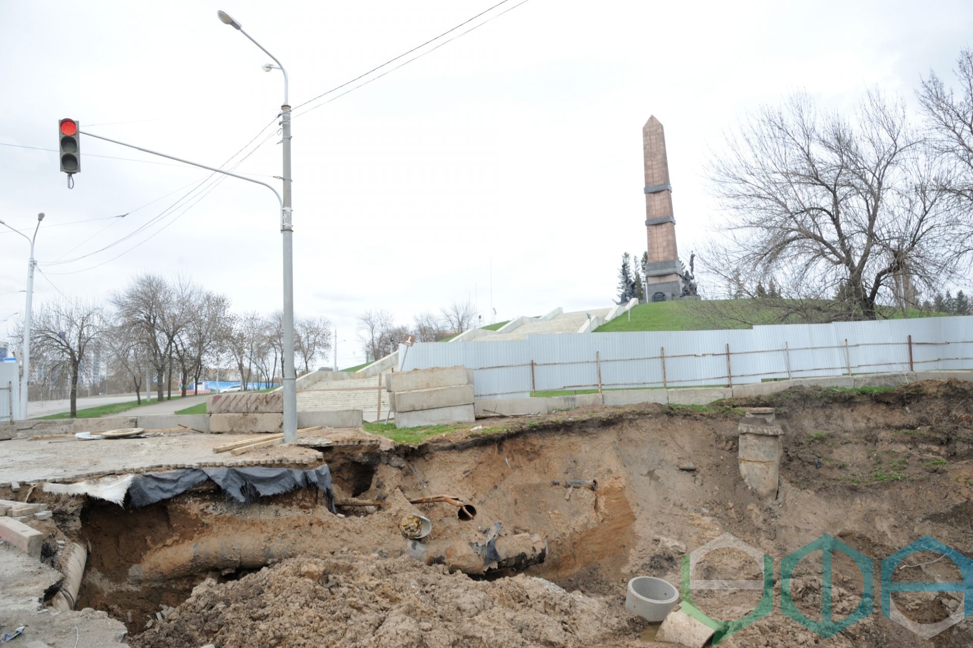 В районе остановки «Монумент Дружбы» продолжается строительство нового  подземного пешеходного перехода | Официальный сайт МБУ Издательский дом Уфа